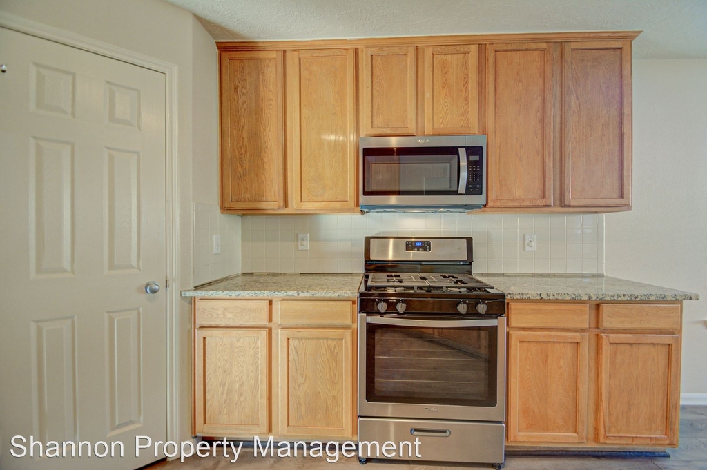 3703 Lamppost Place - Photo 9