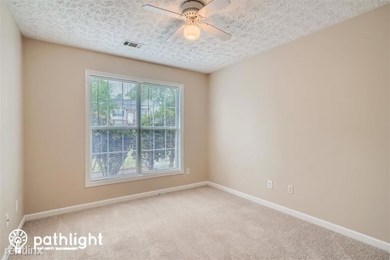 3213 Bentley Chase Ln Ne Unit - Photo 11