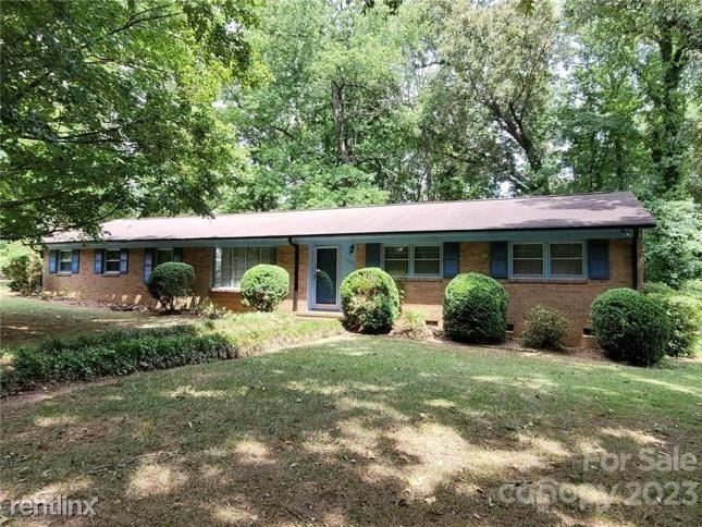 3700 R Pinecrest Drive - Photo 1