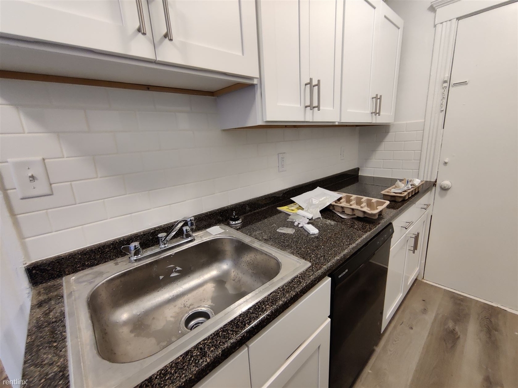 231 Park Dr Apt 23d - Photo 4