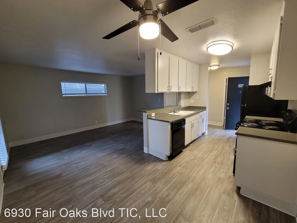 6930 Fair Oaks Blvd - Photo 1