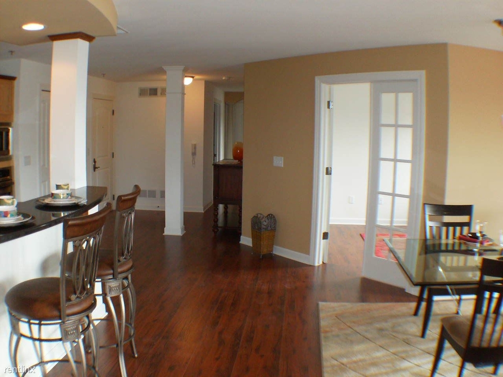 920 Marquette Ave - Photo 3