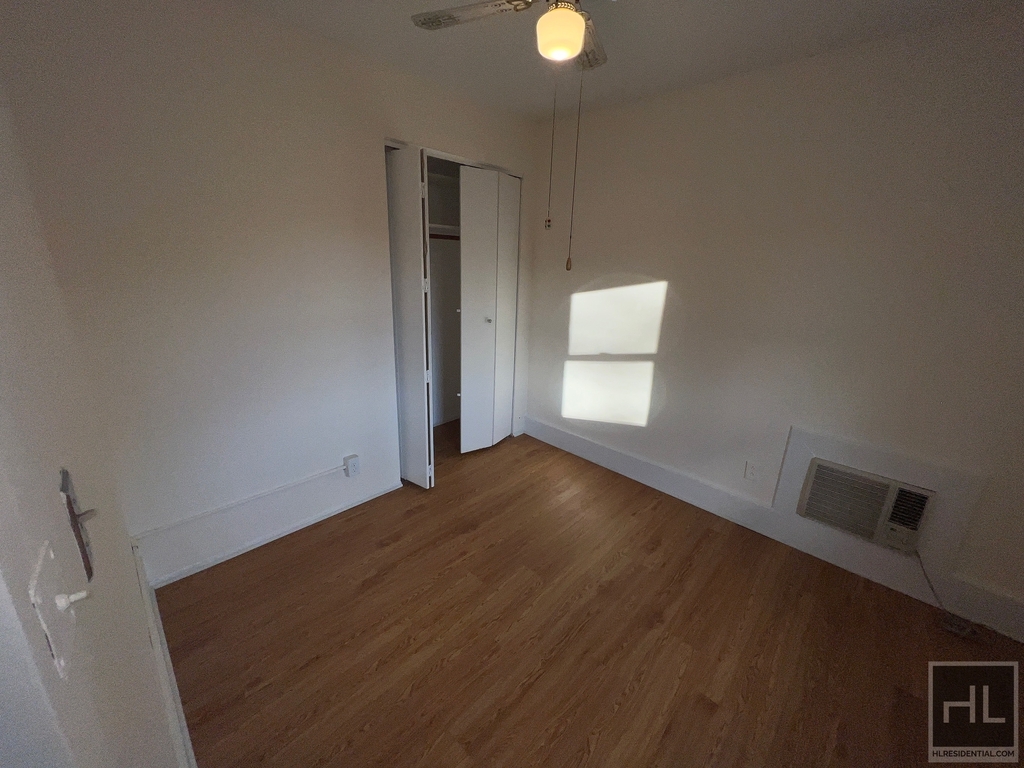 318 5th Avenue - Photo 12