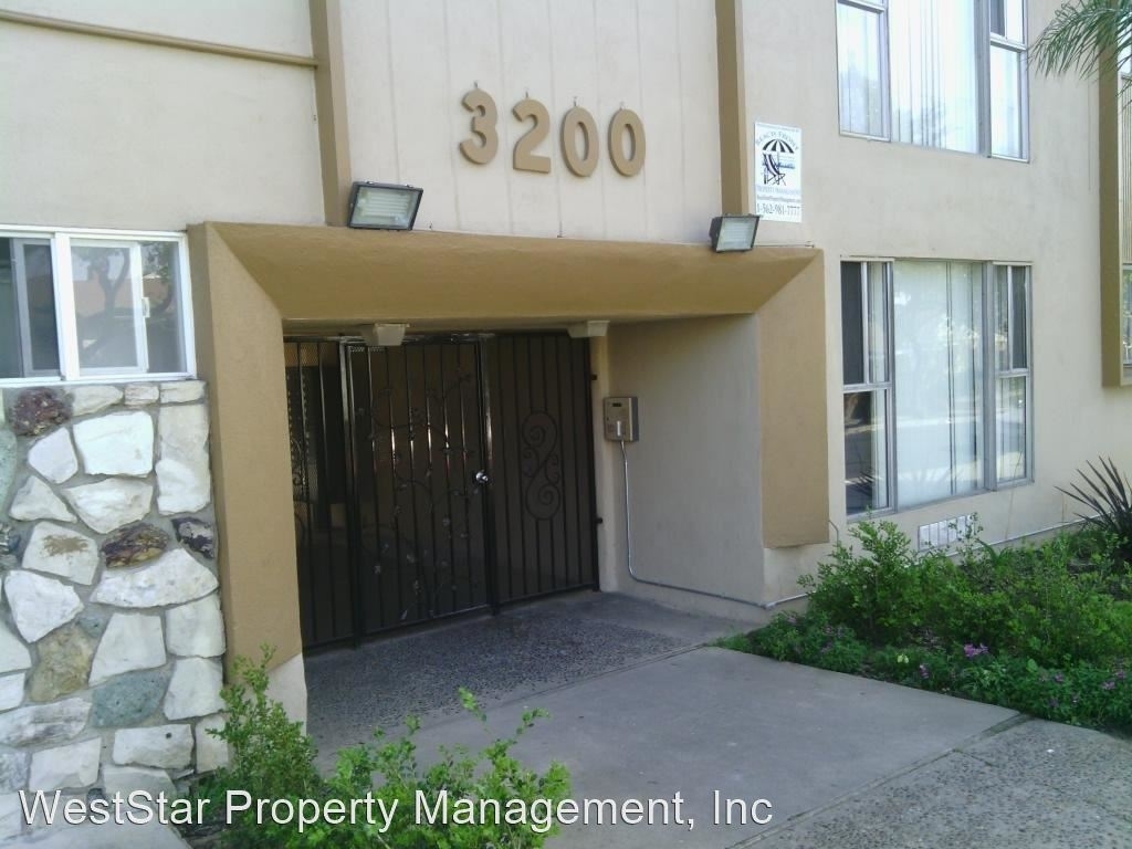 3200 W. 99th Street - Photo 1