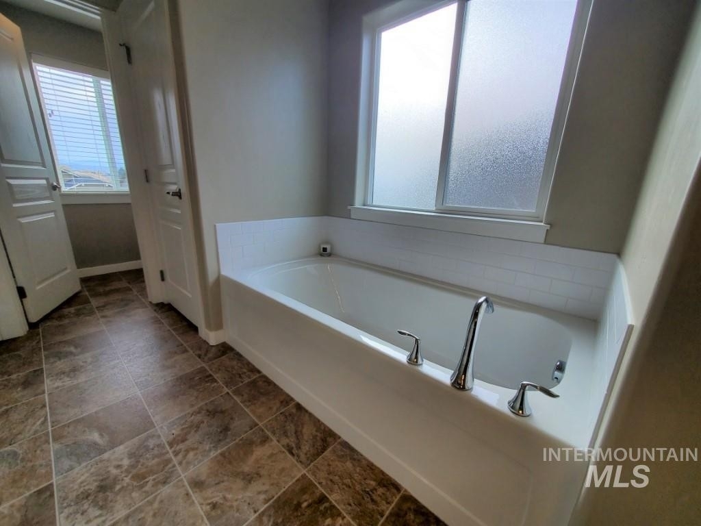 35 N Wooddale Ave - Photo 23