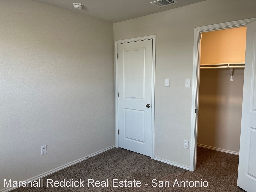 4011 Bay Leaf Loop - Photo 23