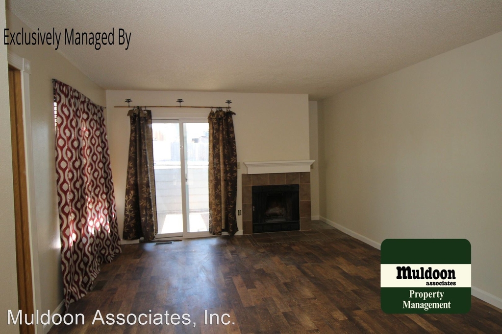 2740 Montague Dr - Photo 6