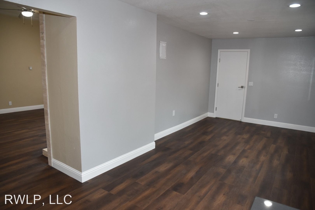 1110 Almanor Avenue - Photo 11