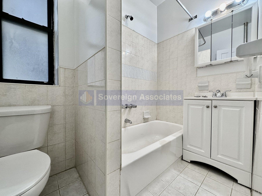 590 Fort Washington Avenue - Photo 5