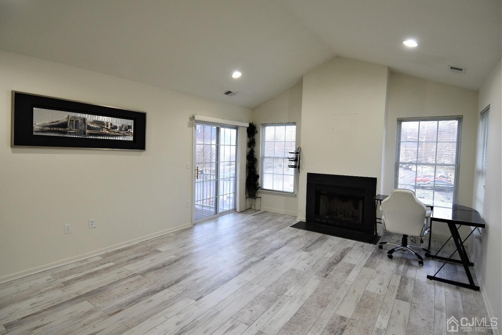 36 Lackland Avenue - Photo 5