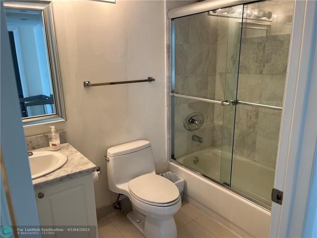 8911 Collins Ave - Photo 24