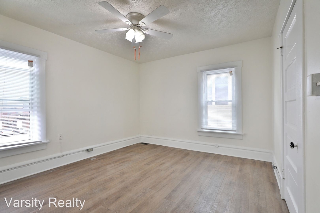 92 East 11th Avenue - Photo 23