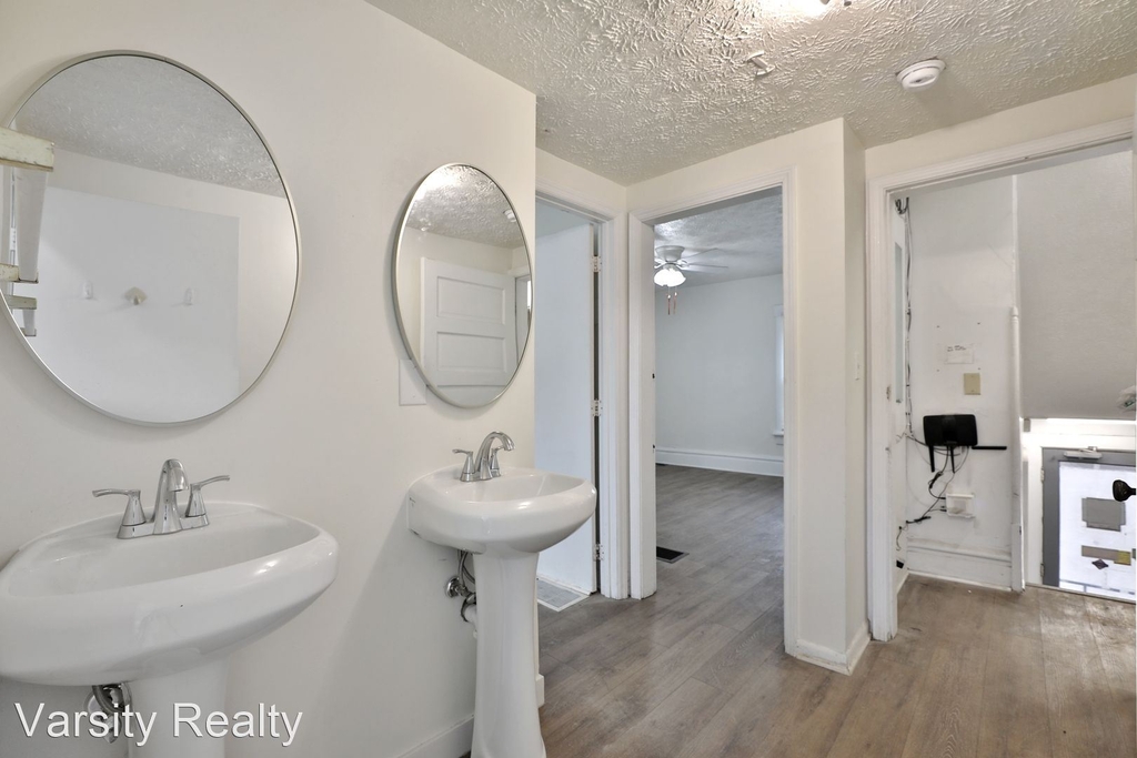 92 East 11th Avenue - Photo 6