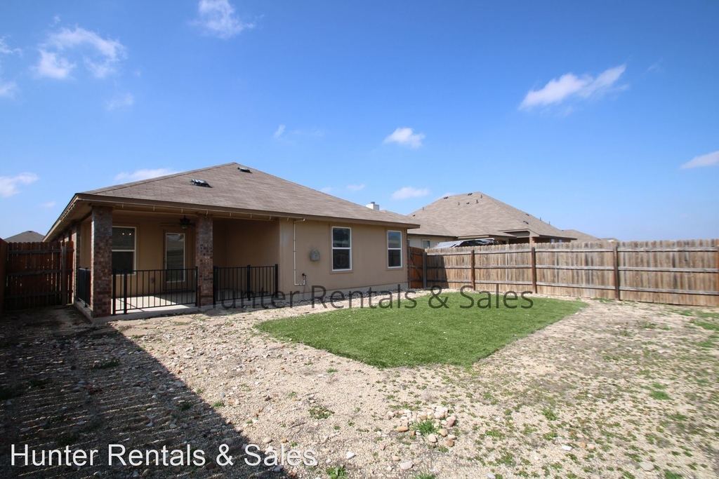 9614 Adeel Dr - Photo 30