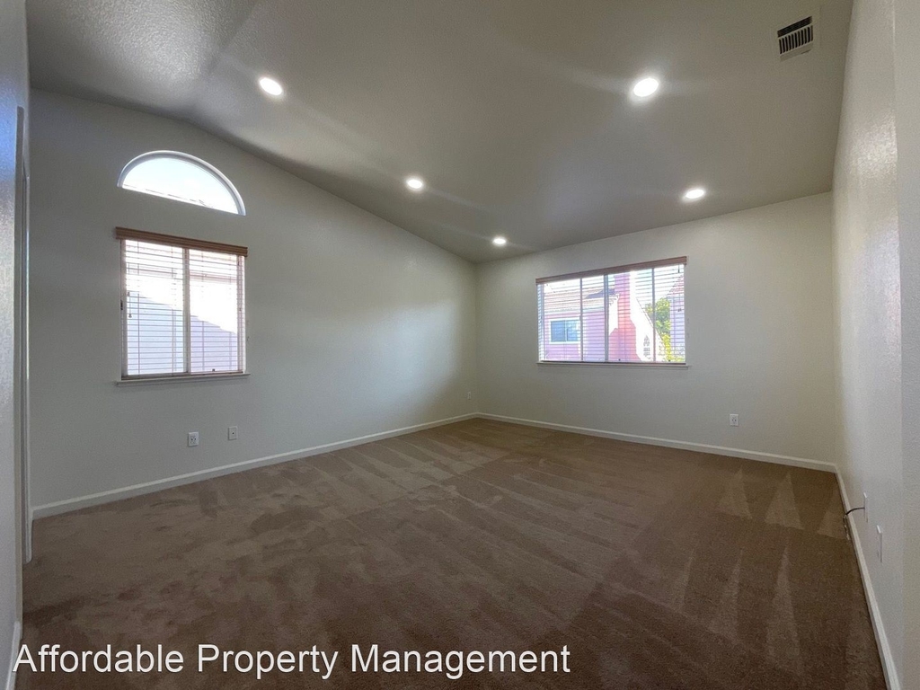 34311 Eucalyptus Terrace - Photo 5