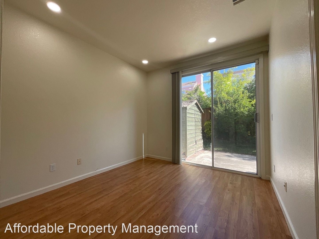 34311 Eucalyptus Terrace - Photo 7