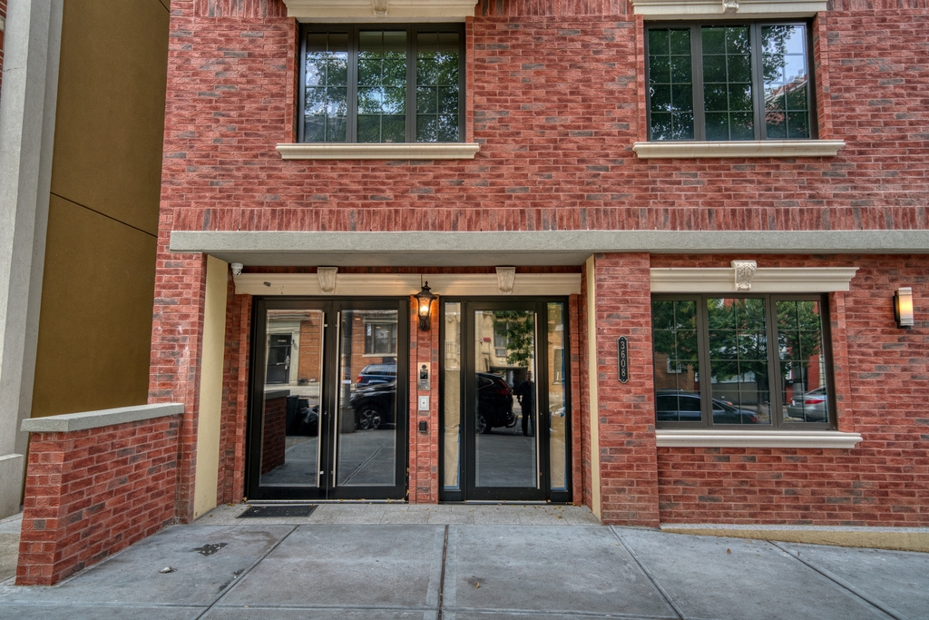 36-8 28th Avenue - Photo 13