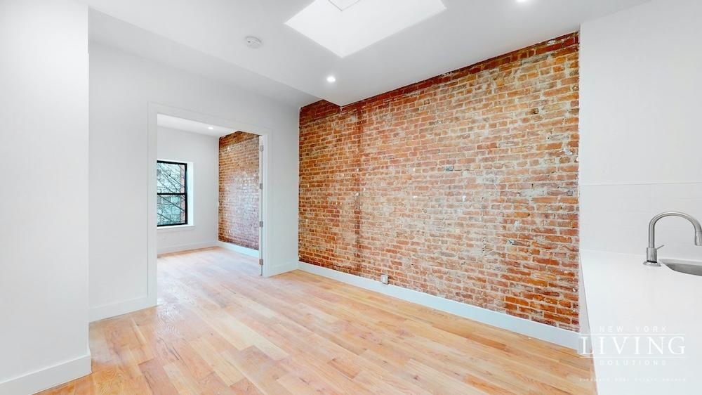 1250 Flatbush Avenue - Photo 4