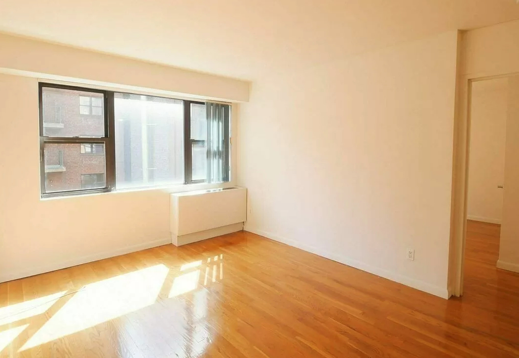 225 East 85th Street - Photo 1