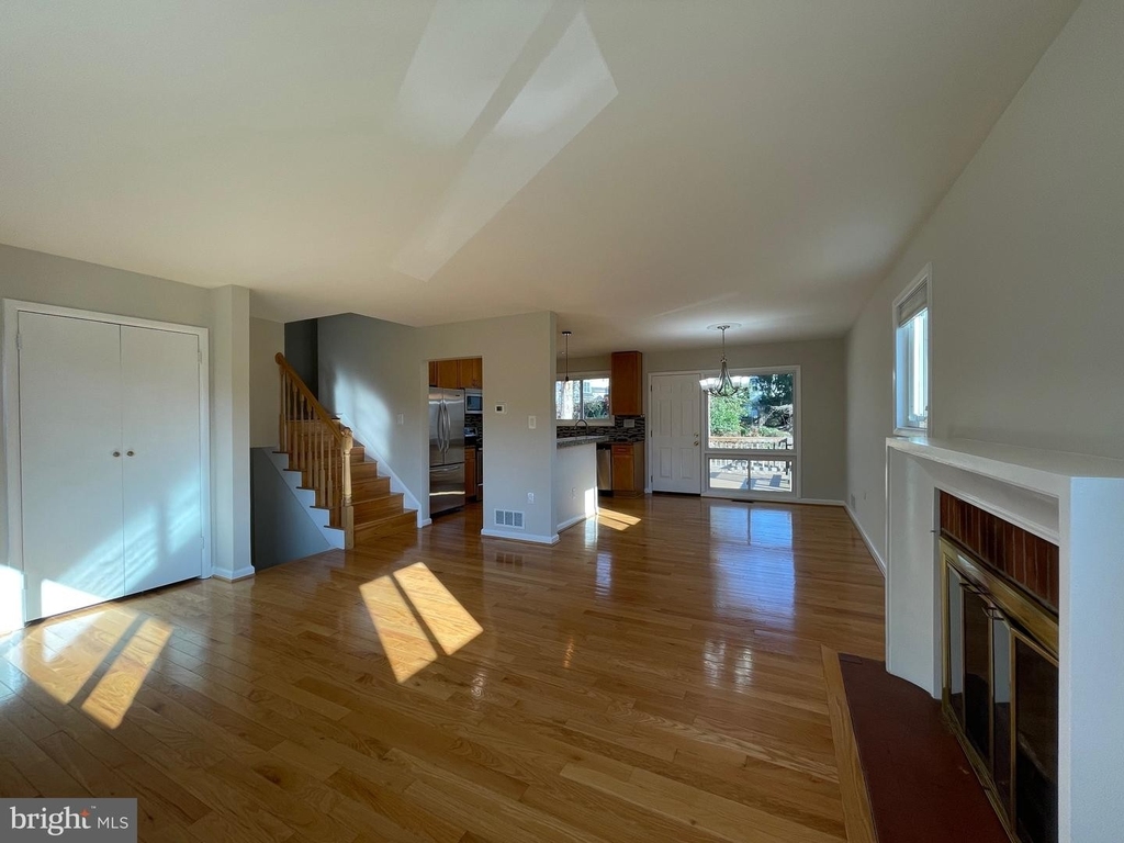 9709 Holmhurst Rd - Photo 12