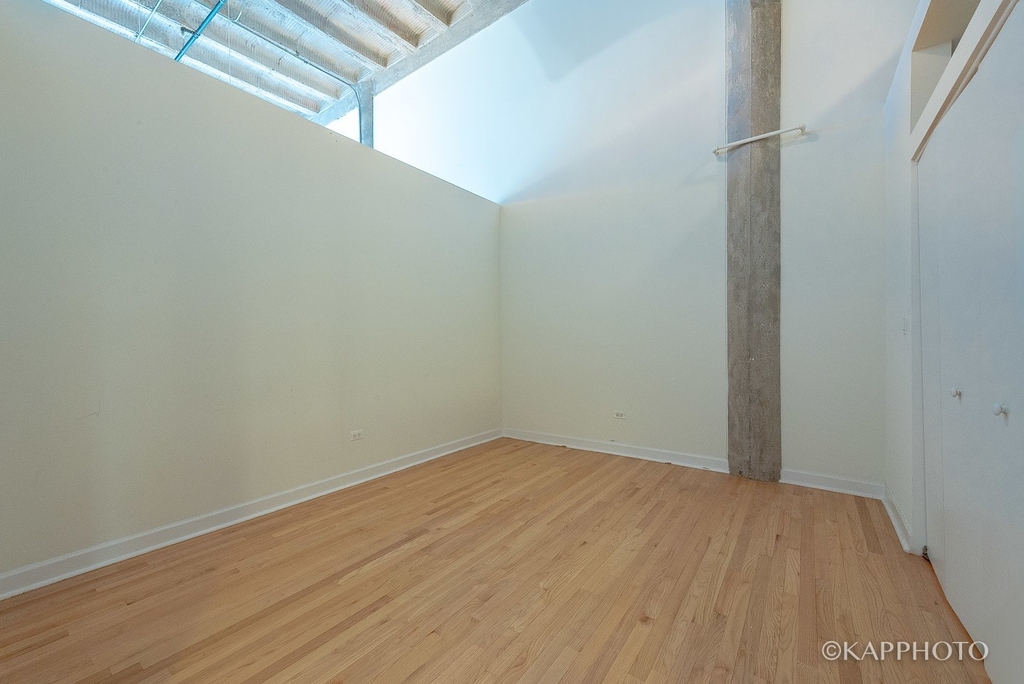 2545 S Dearborn Street - Photo 14