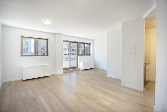 310 East 86th Street - Photo 0