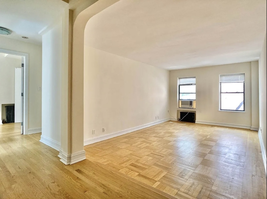 235 East 46th Street - Photo 0