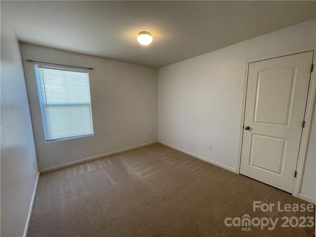 3654 Creekside Drive - Photo 12