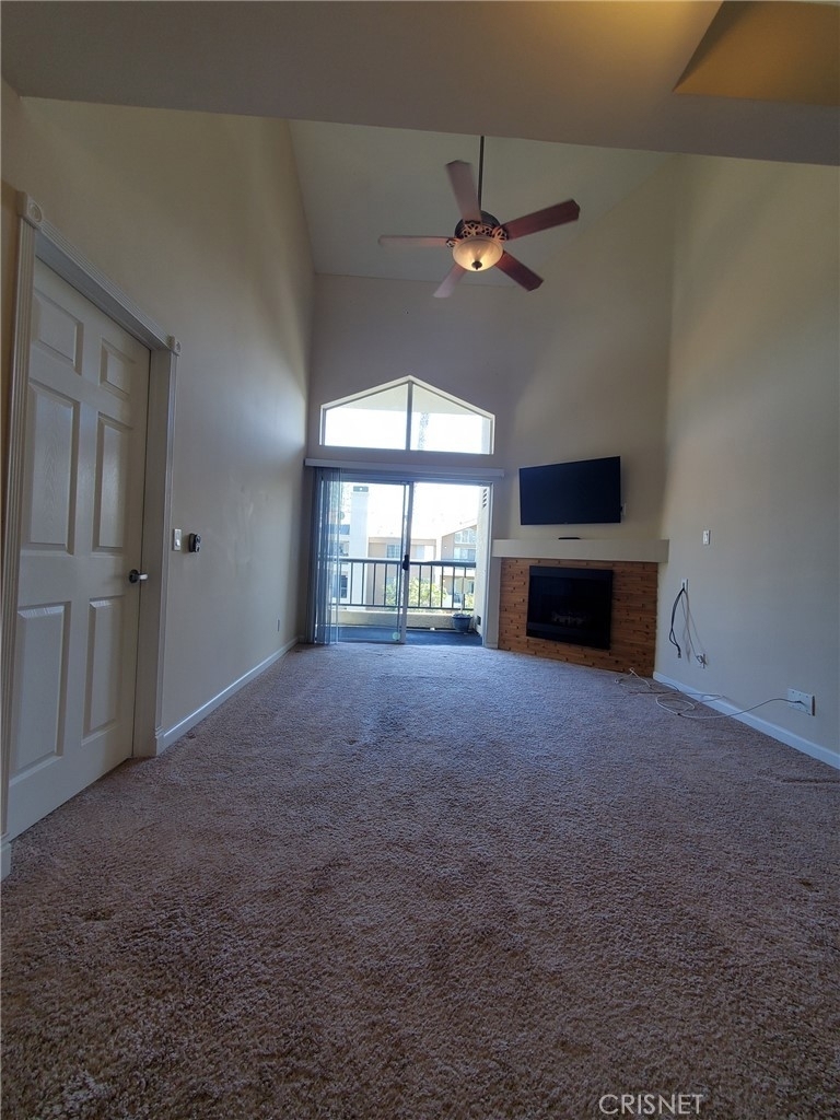 5530 Owensmouth Avenue - Photo 31