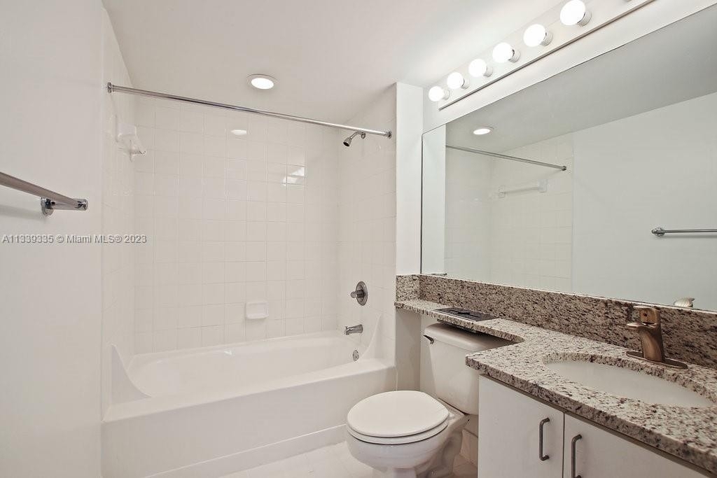 1111 Brickell Bay Dr - Photo 13