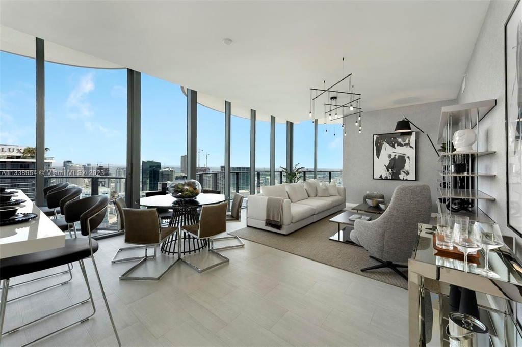 1000 Brickell Plz - Photo 26