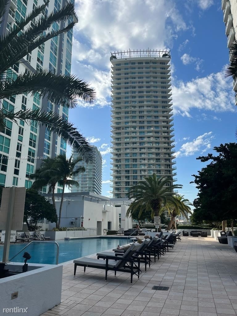 1060 Brickell Ave - Photo 10