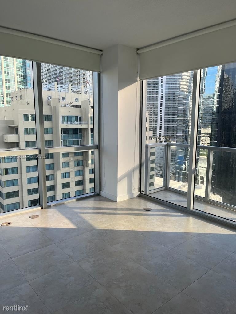 1060 Brickell Ave - Photo 6