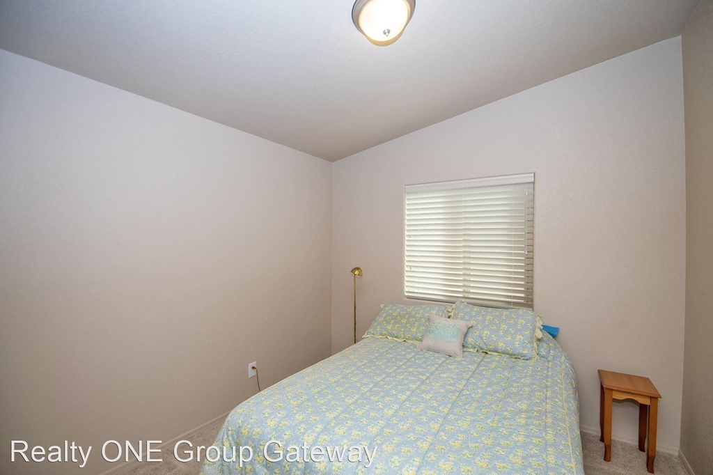 13763 E 45th Ln - Photo 18