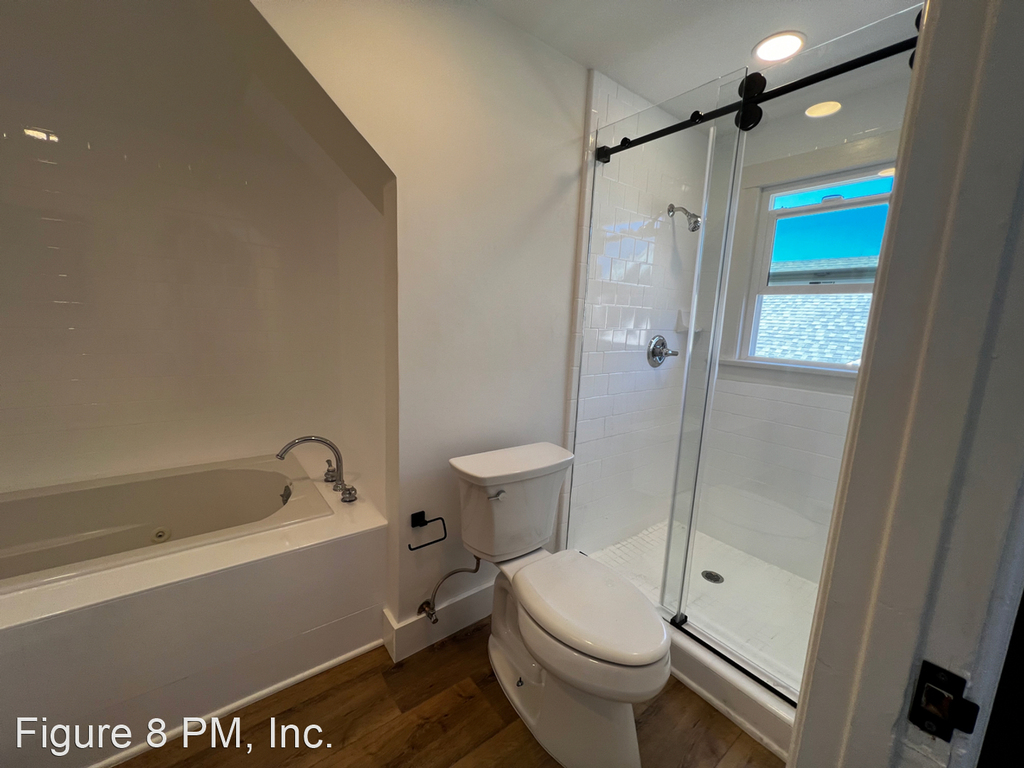 2131 5th Ave - Photo 32