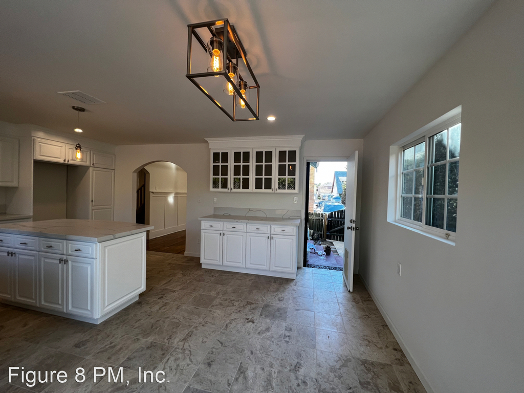 2131 5th Ave - Photo 11