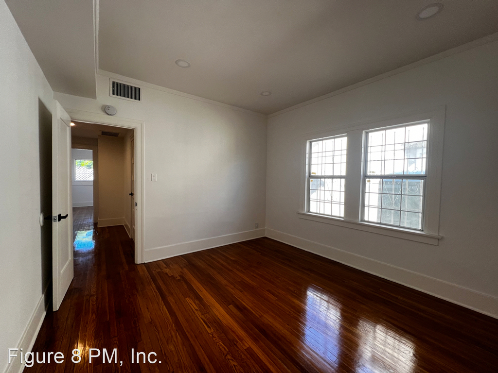 2131 5th Ave - Photo 22