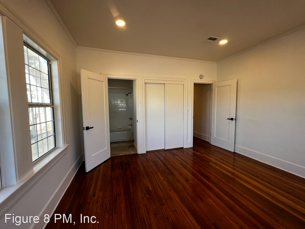 2131 5th Ave - Photo 18