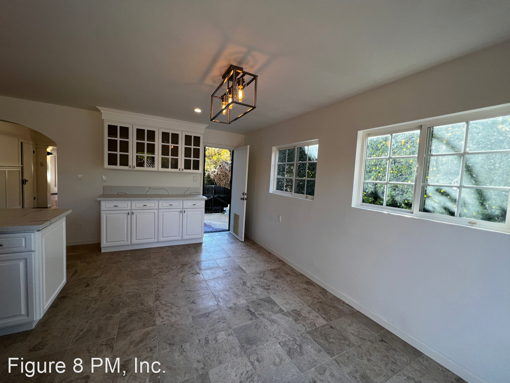 2131 5th Ave - Photo 10