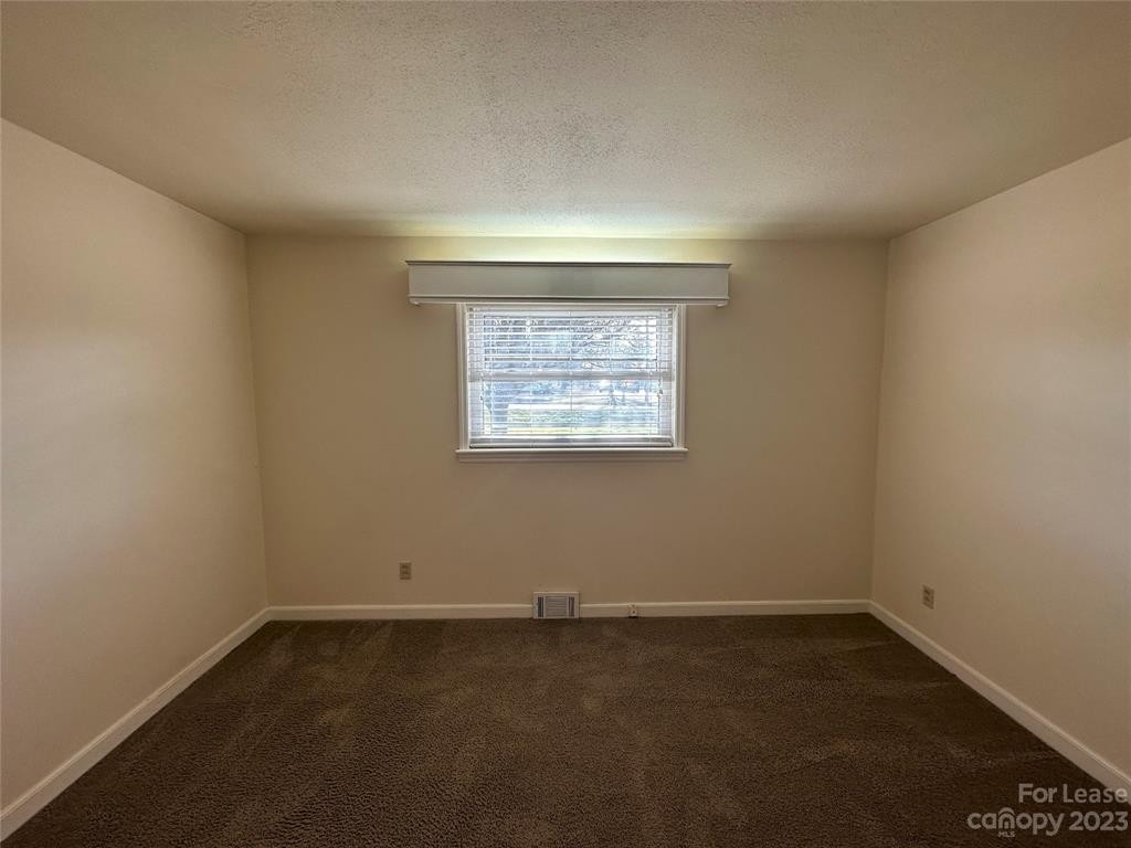 6512 Weddington Road - Photo 17