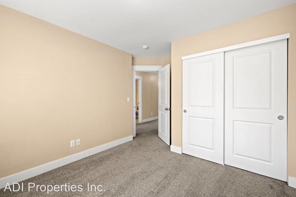 4829 Sw 45th Ave - Photo 19