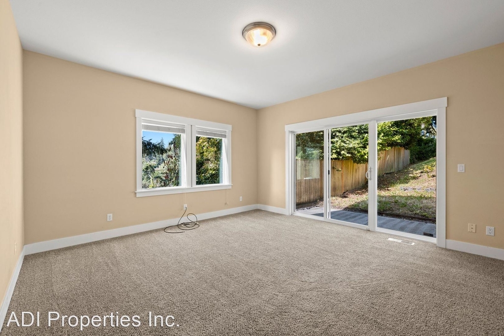 4829 Sw 45th Ave - Photo 13