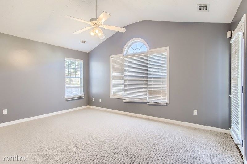 5460 Yellow Pine Drive Unit - Photo 11