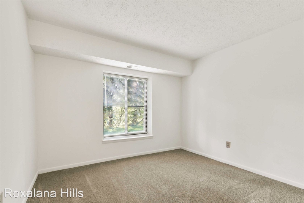 700 Roxalana Hills Drive - Photo 26