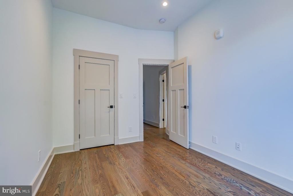 3522 12th Street Ne - Photo 17