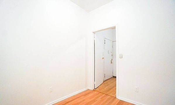 342 East 13th Street - Photo 6