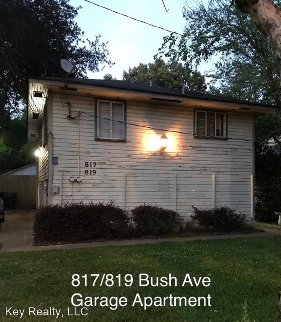 817 Bush Ave - Photo 0