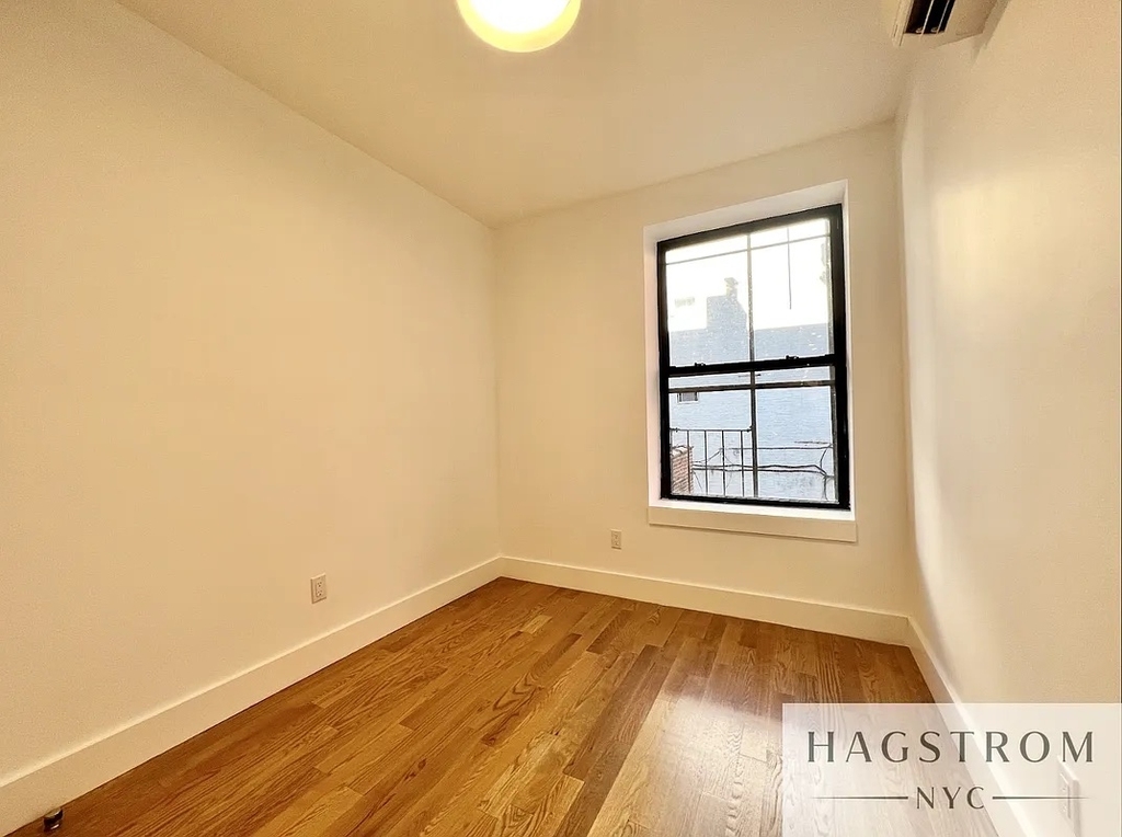  435 Dekalb Avenue #3R - Photo 8