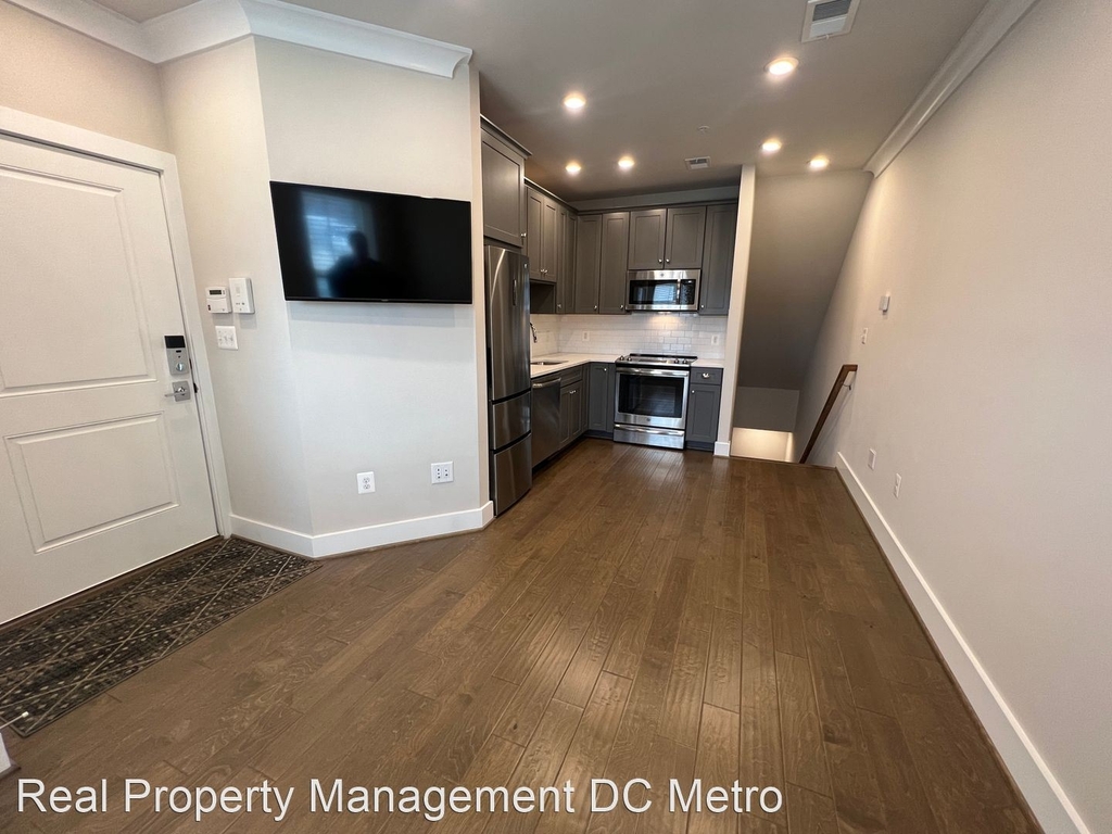 7205 Georgia Ave Nw Unit A - Photo 1