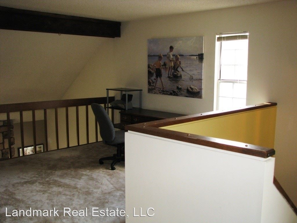 282 Cobblestone Drive - Photo 14